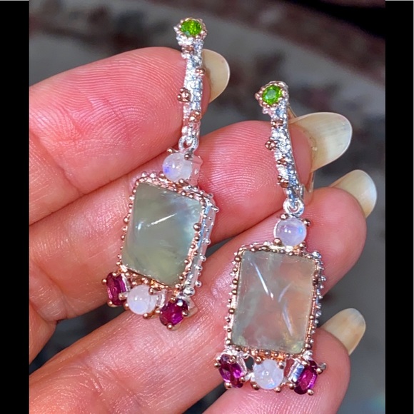 Elegant Genuine Prehnite Sterling Silver Earrings - Picture 15 of 17